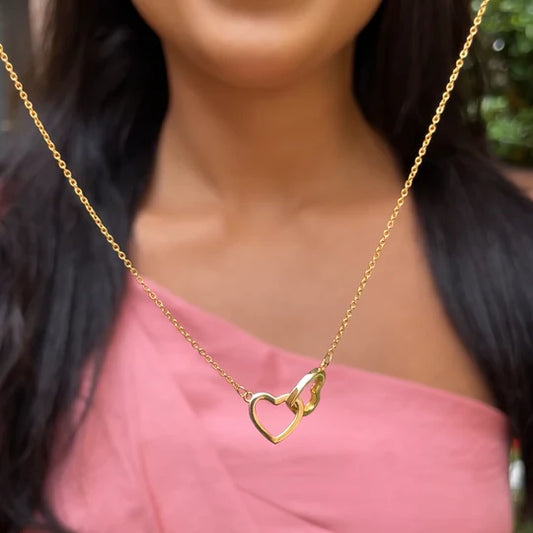 Eternal Love™ - Collar Corazón Entrelazado + Caja Regalo de Osito