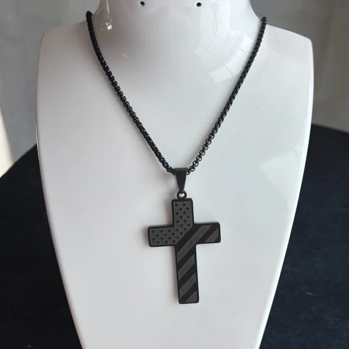 DarkFaith™ Collar Cruz de Protección -