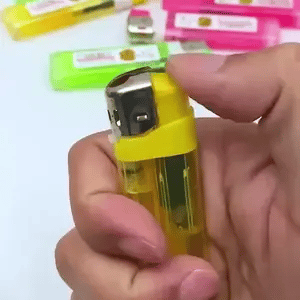 Luminara™ | Encendedor Resistente al viento y salpicaduras Negro UPSELL