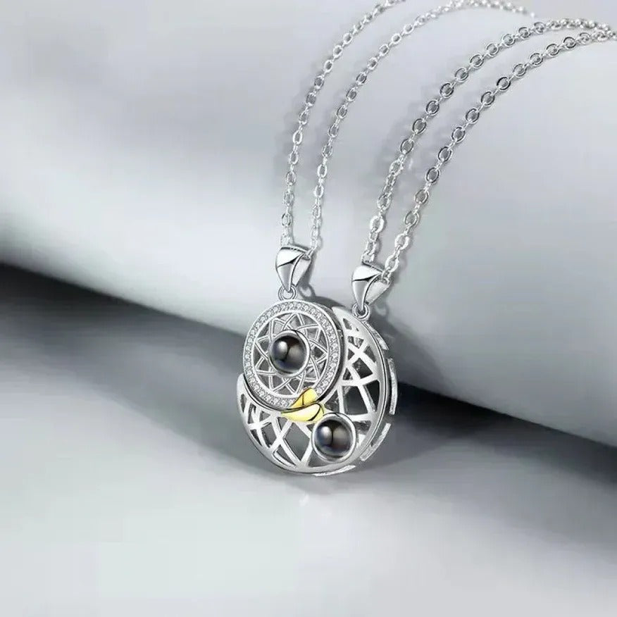 Collar Sol y Luna Te amo 100 idiomas